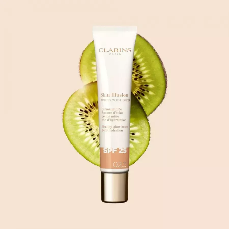 مرطب للوجه مع لون وحماية من الشمس CLARINS SKIN ILLUSION Tinted Mosturizer 07