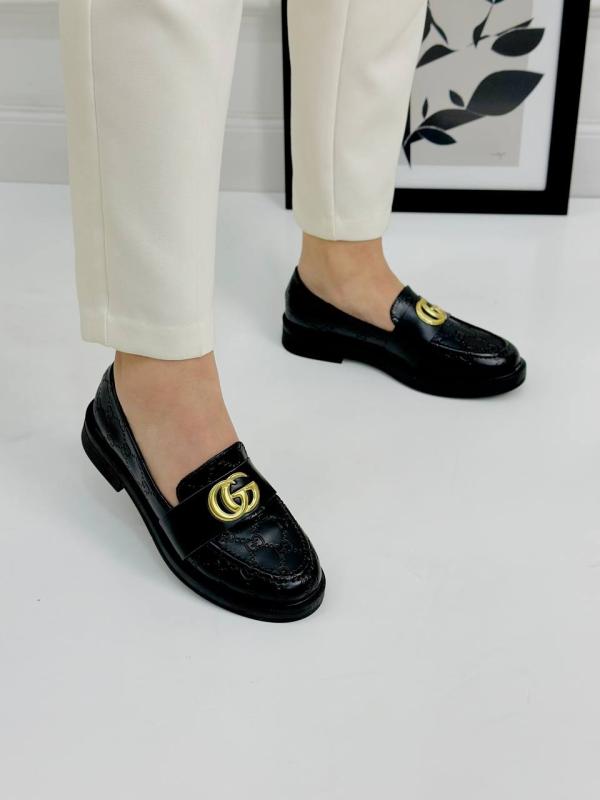 اسود GUCCI